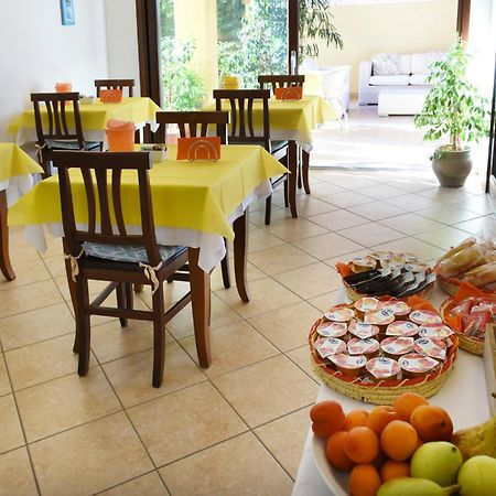 Hotel Il Girasole 维拉西米乌斯 外观 照片
