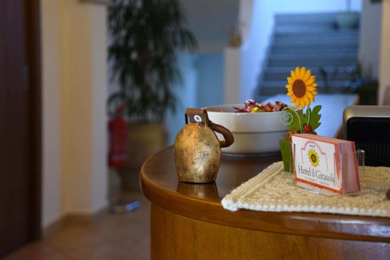 Hotel Il Girasole 维拉西米乌斯 外观 照片