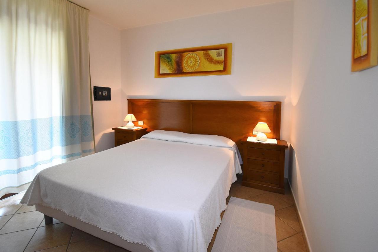 Hotel Il Girasole 维拉西米乌斯 外观 照片